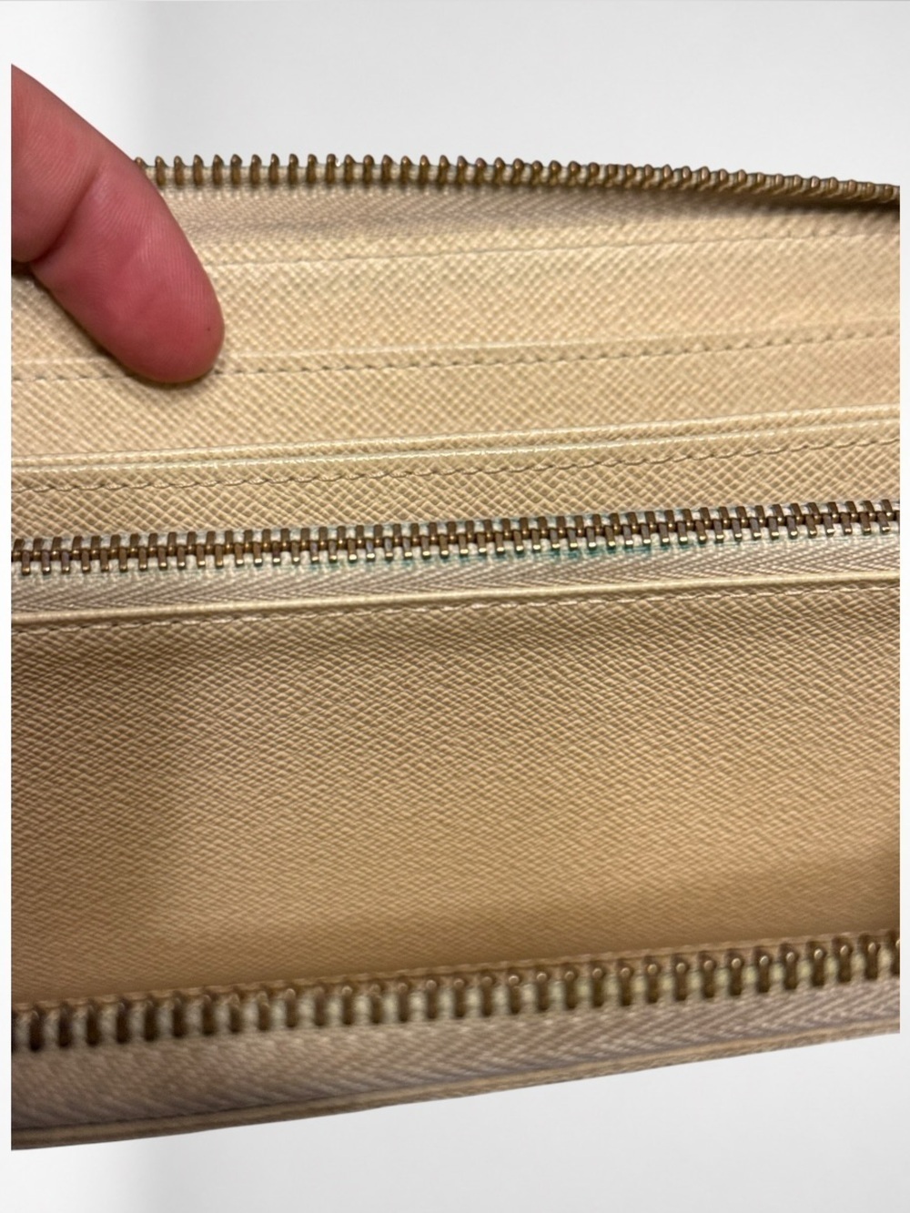 Louis Vuitton Zippy Wallet Damier Azur Canvas Zip Around Long Wallet White - Picture 15 of 16